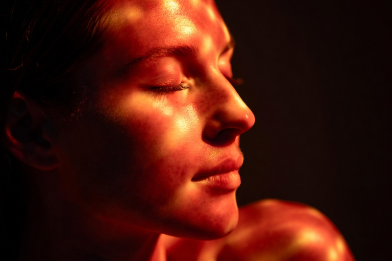 What's the Best Distance for a Red Light Therapy Device?