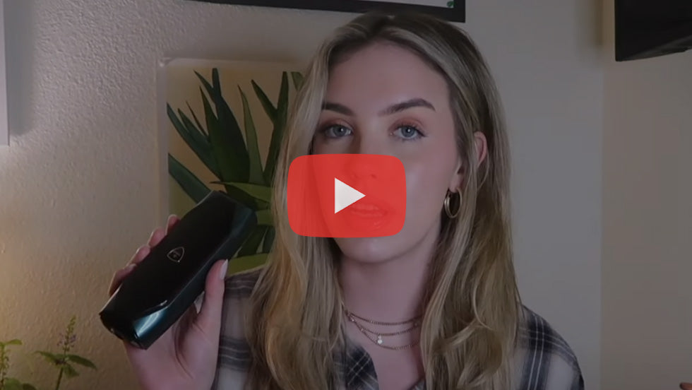 Influencer Stella Rae holding JOVS X™ 3-in-1 Hair Removal Device, showcasing its sleek design and easy handling.